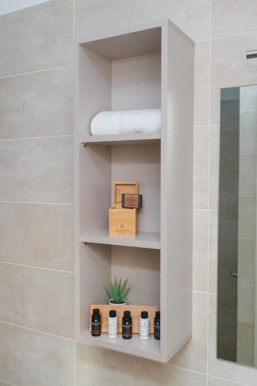 Tins Hotel City - Athens Ngoại thất bức ảnh