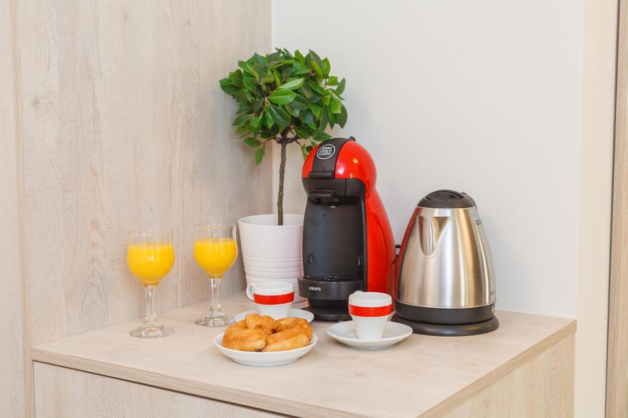 Tins Hotel City - Athens Ngoại thất bức ảnh